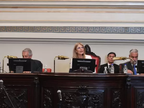 La designación de las autoridades en el Senado bonaerense abrió un nuevo frente de batalla entre CFK y Kicillof