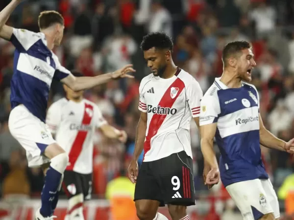 River perdió 1-0 ante Gimnasia y complicó su clasificación a la próxima Copa Libertadores