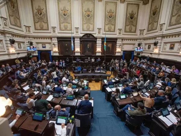 La C&aacute;mara de Diputados bonaerense aprob&oacute; un paquete de leyes contra el sobreendeudamiento de las familias