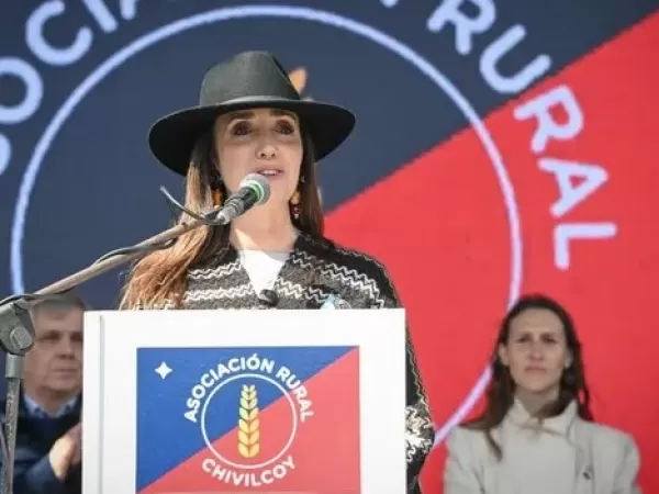 Victoria Villarruel volvi&oacute; a criticar el modelo econ&oacute;mico de Milei y reclam&oacute; "mejorar los salarios"