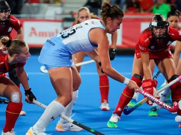 Las Leonas empataron con B&eacute;lgica y enfrentar&aacute;n a Australia el jueves por las semifinales del Mundial de hockey