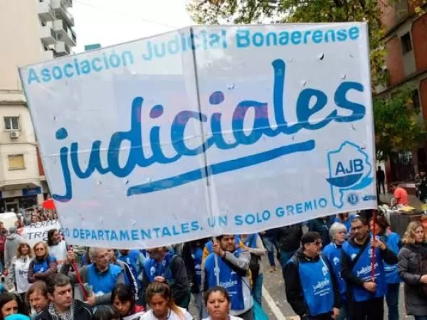 Judiciales bonaerenses tambi&eacute;n le pidieron a Kicillof la reapertura de paritarias