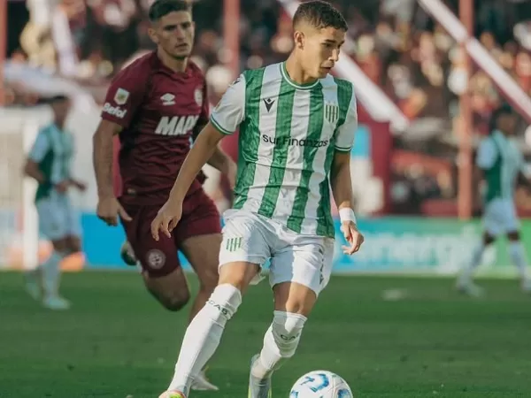 Banfield le ganó a Lanús 2 a 1 por la fecha 14 de la Liga Profesional