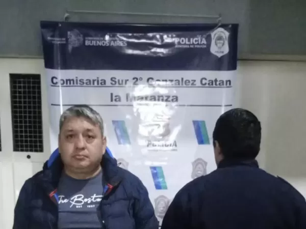 Un polic&iacute;a de la Ciudad mat&oacute; de diez tiros a una delincuente y qued&oacute; detenido