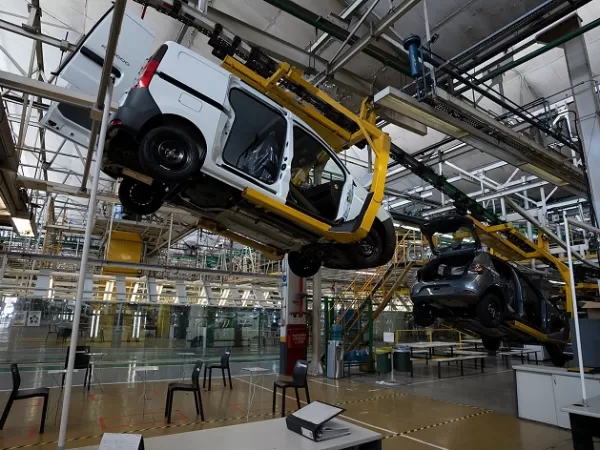 En el primer bimestre la actividad industrial cay&oacute; 3,9%, seg&uacute;n un estudio privado