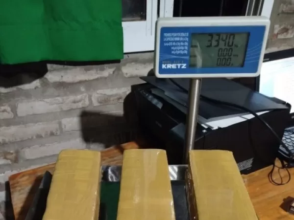 Secuestraron once kilos de marihuana y cocaína tras varios operativos