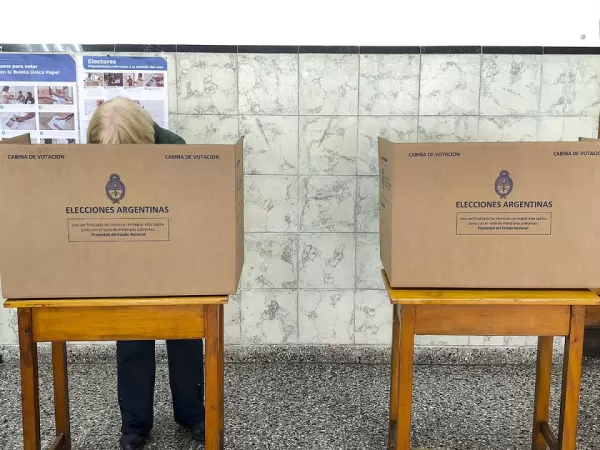 Histórica caída de la participación: más de 12 millones de personas no votaron, el nivel más bajo desde 1983