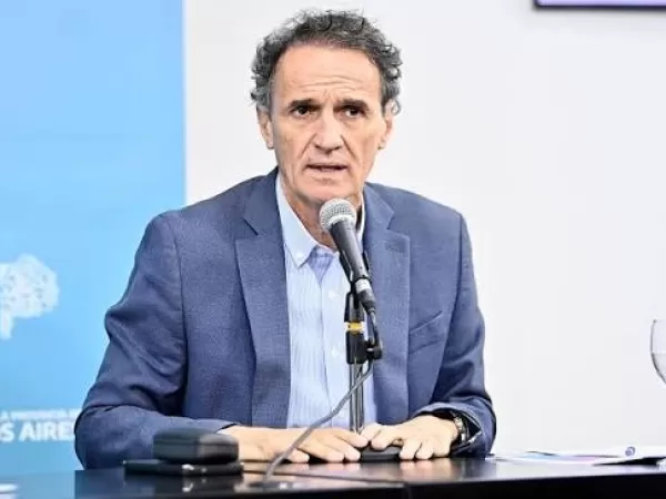 Katopodis: &ldquo;Vamos a pagar dos veces por las rutas&rdquo;