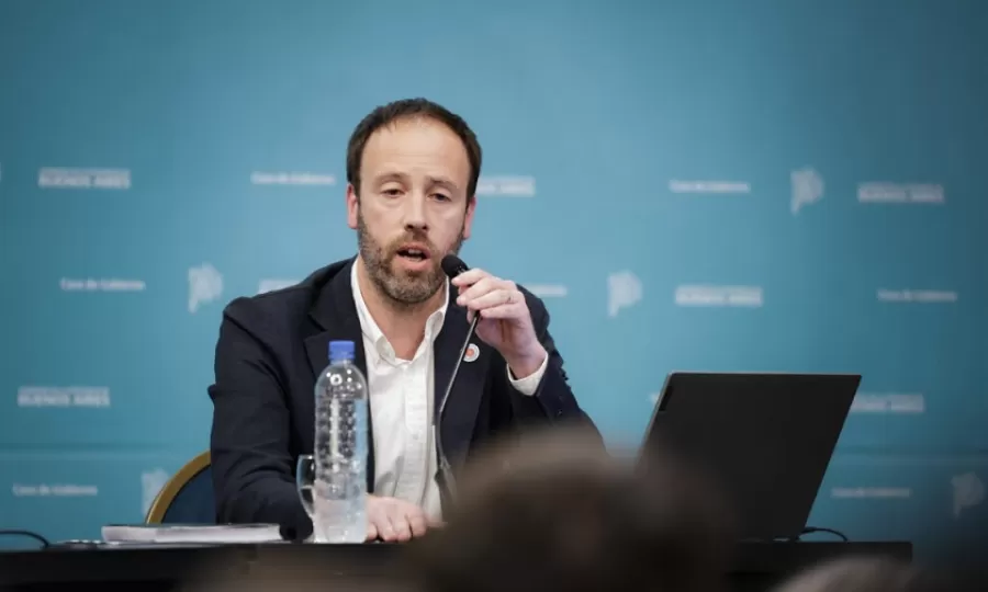 L&oacute;pez acus&oacute; a Milei: &ldquo;5.335 pymes bonaerenses dejaron de operar&rdquo;