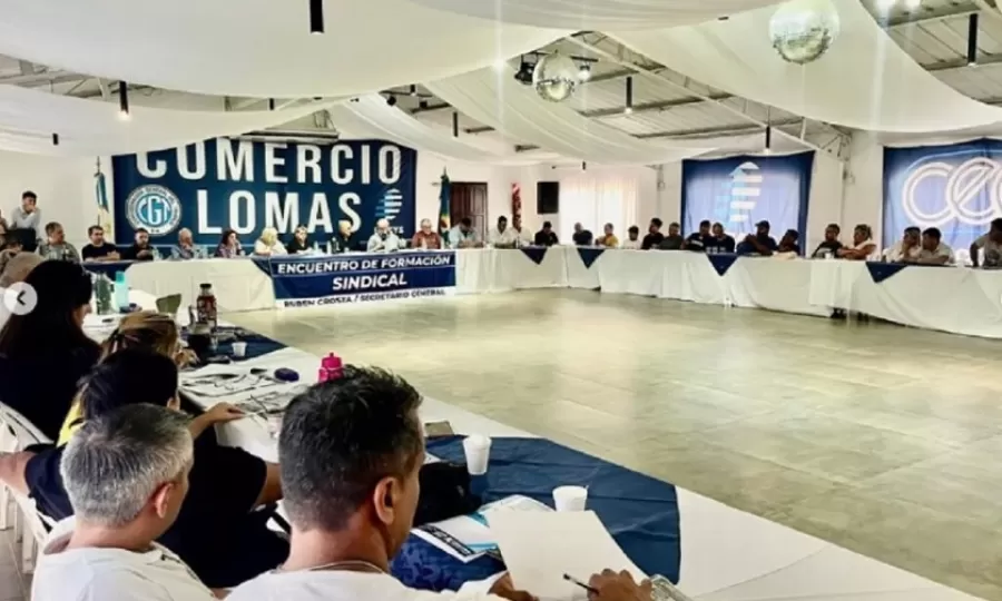 Sindicalistas contra la reforma laboral de Milei