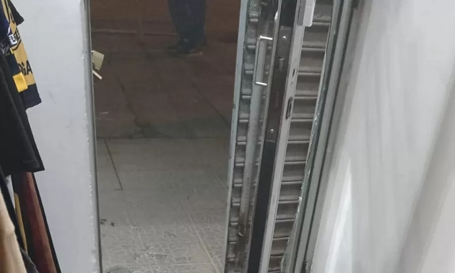 Puso cámaras y más seguridad en su local pero le robaron por séptima vez