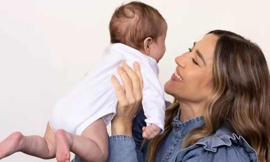 Arturo, el beb&eacute; de Jimena Bar&oacute;n y Mat&iacute;as Palleiro dijo su primera palabra