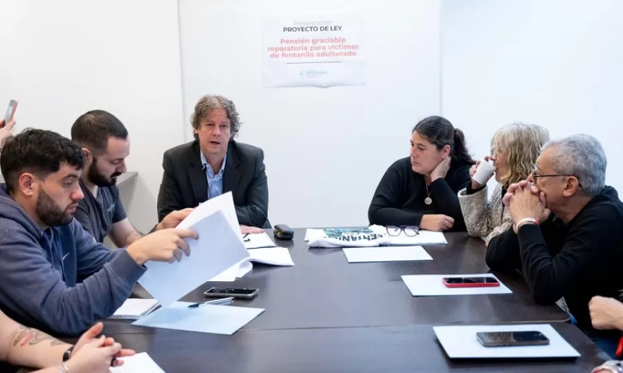 Familiares de v&iacute;ctimas del fentanilo contaminado apoyaron la ley de pensi&oacute;n mensual
