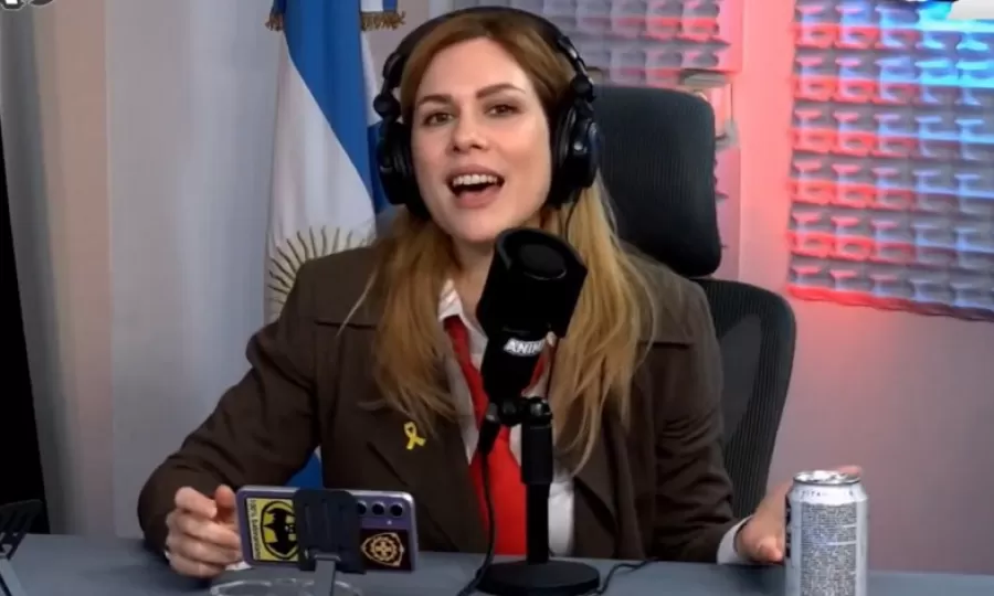 "Suban mis fotos en tanga": Lilia Lemoine apuesta al "voto pajín" y vuelve a generar polémica en un streaming libertario