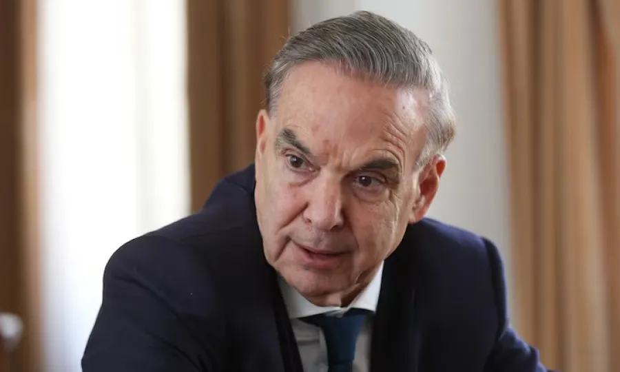 Pichetto: &ldquo;Si contin&uacute;a cuatro a&ntilde;os m&aacute;s Milei, la Argentina desaparece&rdquo;