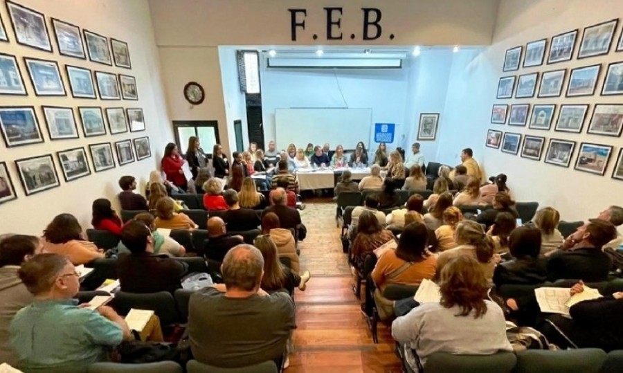 La Federación de Educadores Bonaerenses consideró insuficientes el incremento propuesto por el Gobernador.