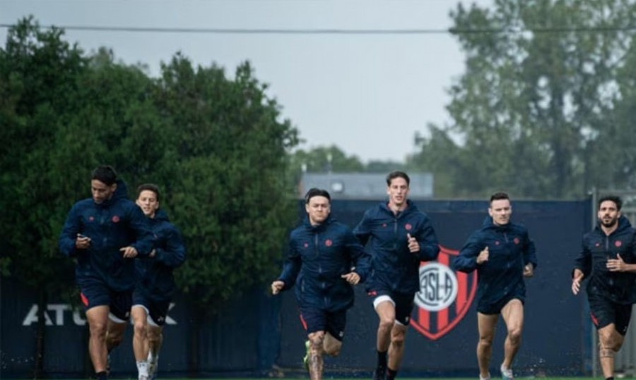 Los futbolistas dirigidos por Miguel Ángel Russo retomaron la actividad en la Ciudad Deportiva tras cancelar una práctica como medida de fuerza.