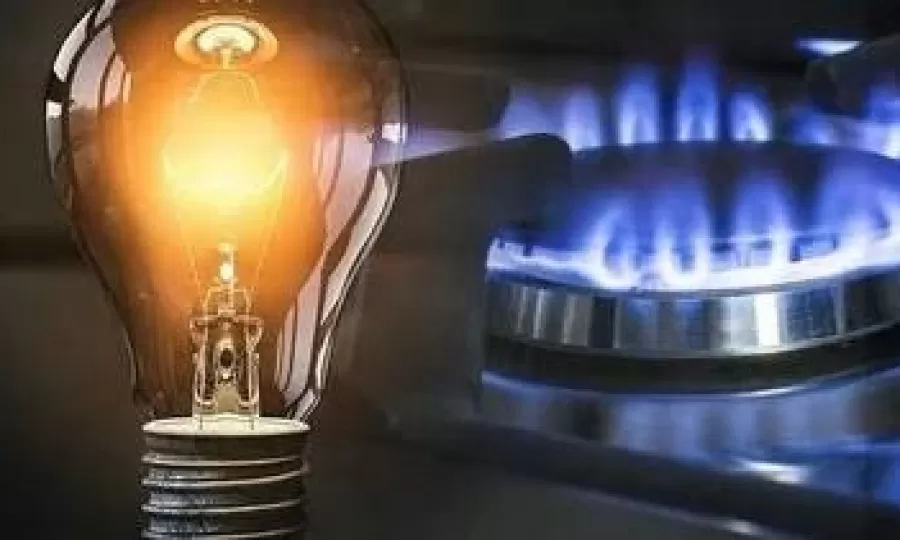 El Gobierno anticip&oacute; que acelerar&aacute; la quita de subsidios a la luz y el gas