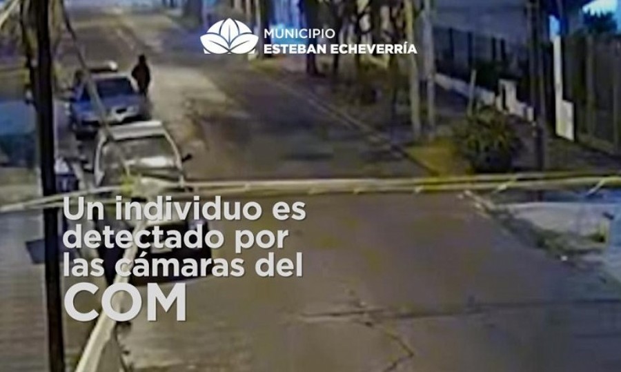 Personal policial detuvo a un hombre de 27 años que intentaba robar vehículos en la localidad de Monte Grande.