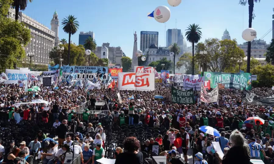 El s&aacute;bado realizar&aacute;n la &ldquo;Marcha de la Bronca&rdquo; y el Gobierno aplicar&aacute; el protocolo antipiquetes