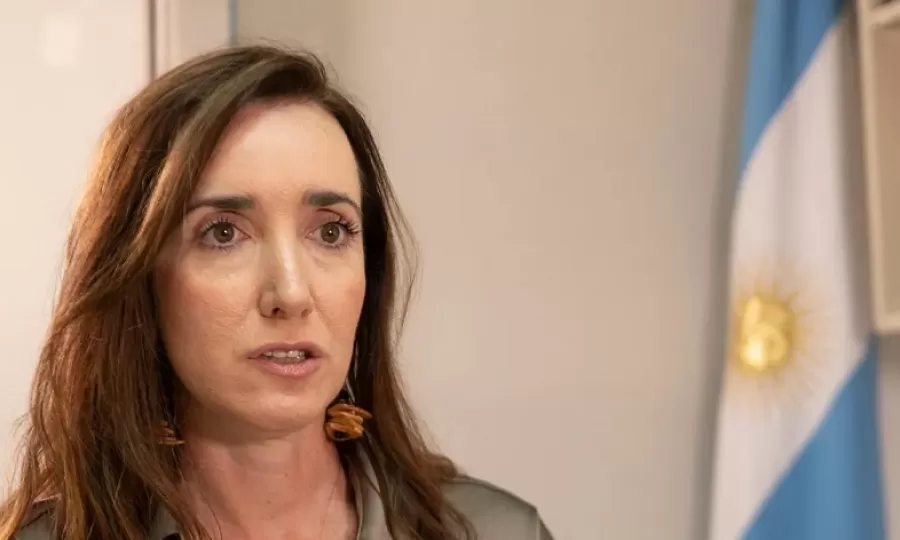 Villarruel: &ldquo;Gobierna la hermana&rdquo;