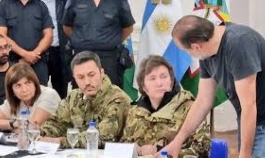El Presidente viajó de manera sorpresiva a Bahía Blanca.