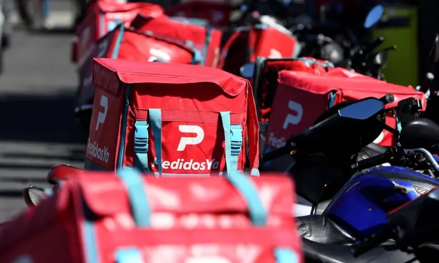 Axel Kicillof anunci&oacute; una ley para regular apps de delivery y transporte en la Provincia