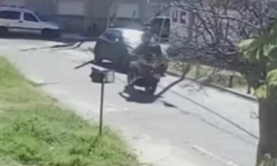 Se entreg&oacute; el menor acusado de matar a un polic&iacute;a atacado por motochorros