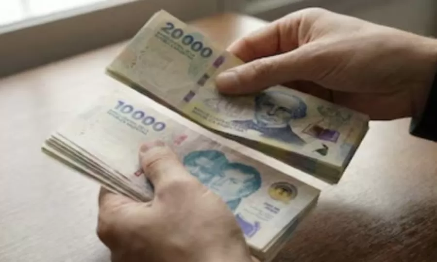 Las pymes eval&uacute;an opciones para hacer frente a los aguinaldos en junio