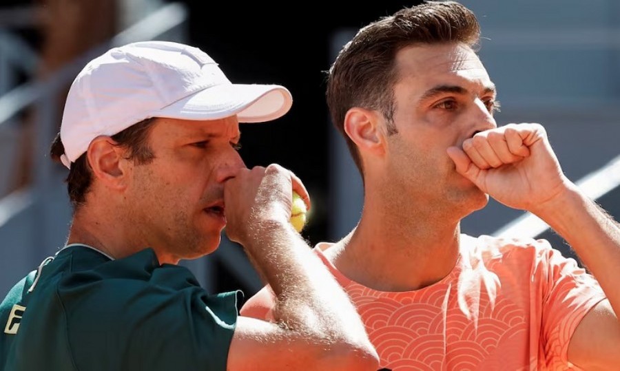 La marplatense Horario Zeballos, en dupla con el español Marcel Granollers, alcanzó por primera vez el partido decisivo en París.