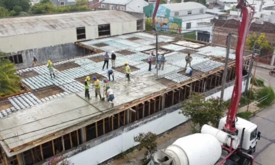 La industria y la construcci&oacute;n cayeron fuerte en noviembre seg&uacute;n el INDEC