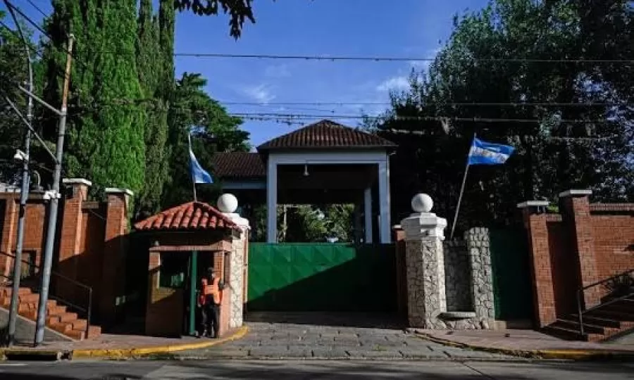 Tras el esc&aacute;ndalo por los despidos en Olivos, el Gobierno reincorporar&aacute; empleados pero ser&aacute;n reubicados