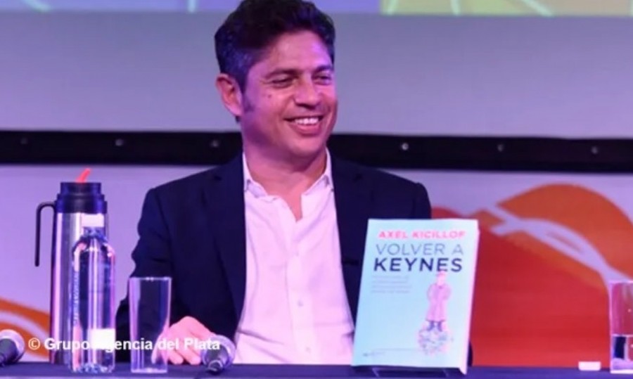 Kicillof en la Feria del Libro.