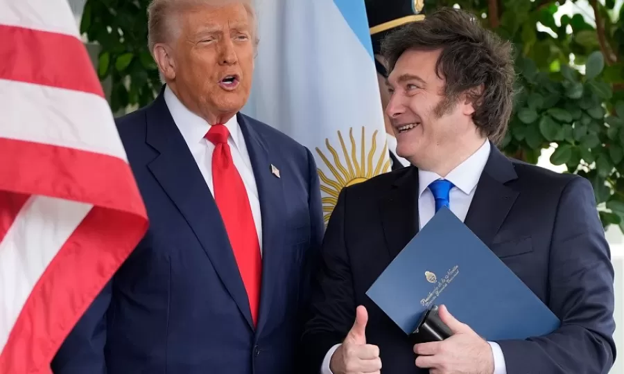 Milei repudi&oacute; el atentado contra Trump y apunt&oacute; contra la "ret&oacute;rica violenta de la izquierda"