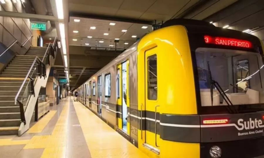 Trabajadores del subte anunciaron un paro este martes en la L&iacute;nea A desde las 19 hasta el cierre