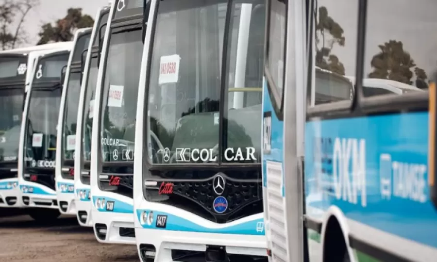 El gobierno bonaerense defini&oacute; un nuevo aumento para el transporte y los colectivos suben 11%