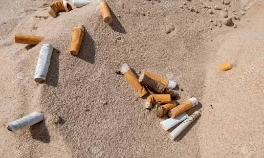 Buscan prohibir el cigarrillo en todas las playas de la provincia de Buenos Aires