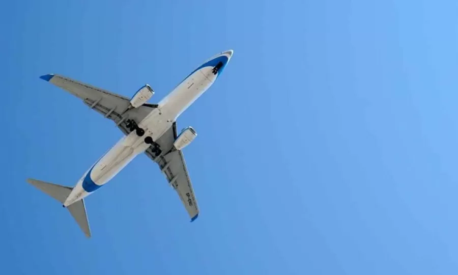 Por la suba del petr&oacute;leo, los pasajes internacionales aumentaron m&aacute;s de 15% desde que comenz&oacute; la guerra