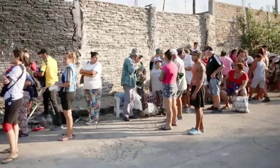 La pobreza baj&oacute; a 28,2% en el &uacute;ltimo semestre de 2025 y afect&oacute; a cerca de 13 millones de personas