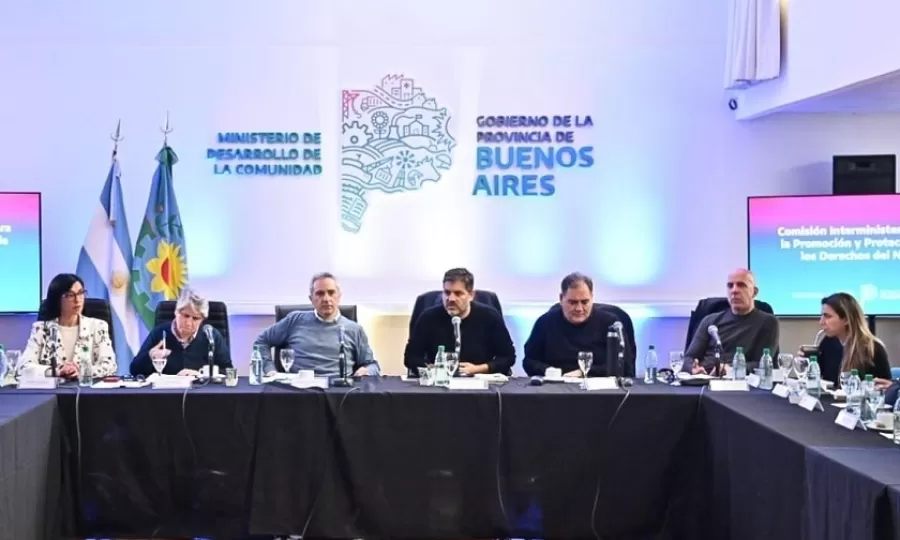 Funcionarios de Kicillof articularon medidas para frenar las amenazas en escuelas