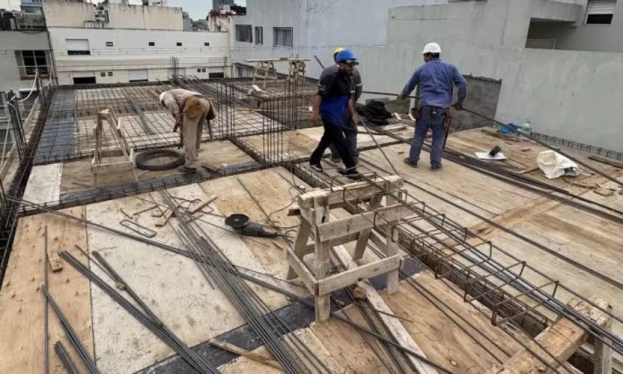 El costo de la construcci&oacute;n subi&oacute; 2,9% en septiembre y acumul&oacute; un aumento de 25,7% en el a&ntilde;o