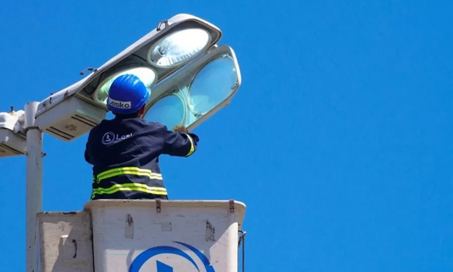 Mantenimiento integral de luminarias en Ruta 4