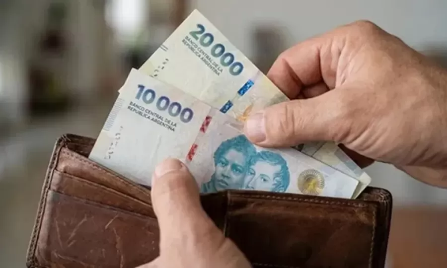 El INDEC inform&oacute; que los salarios aumentaron 2,5% en enero y quedaron por debajo de la inflaci&oacute;n