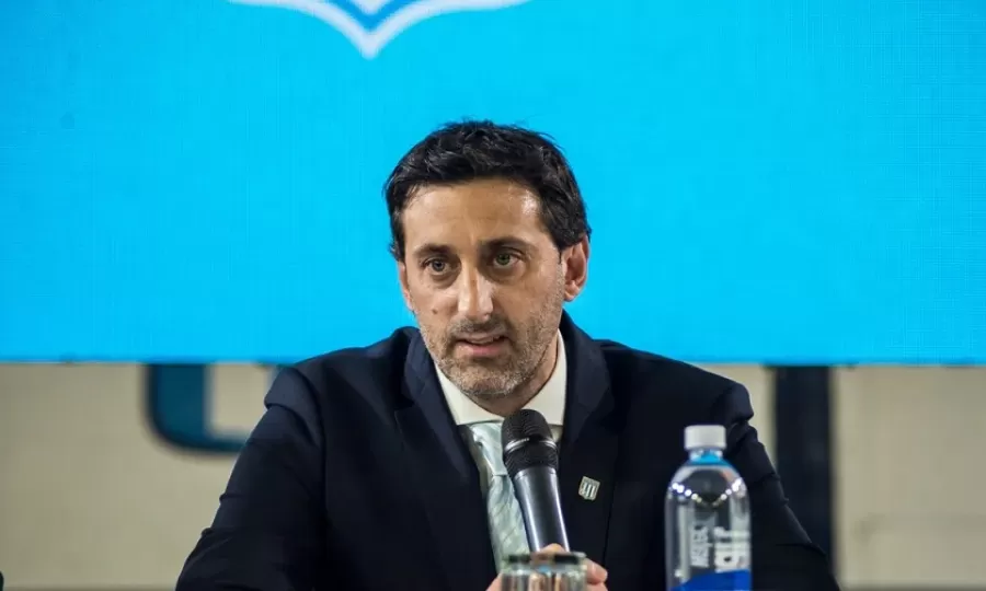 Diego Milito habl&oacute; sobre los insultos que recibi&oacute; en el estadio de Racing