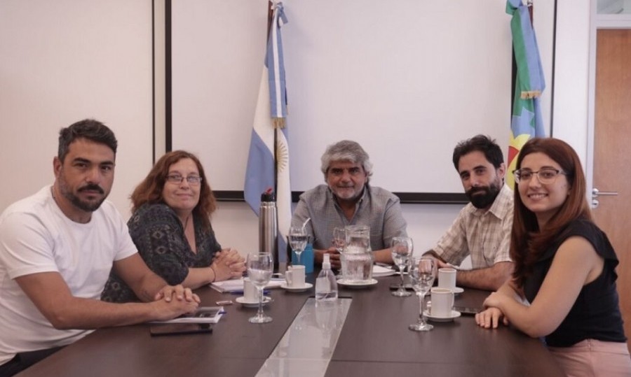 El Gobierno de la provincia de Buenos Aires convocó a los médicos bonaerenses a una mesa paritaria.