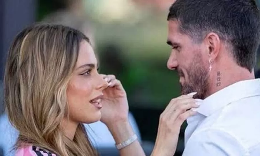 Tini Stoessel confirm&oacute; que se casa con Rodrigo De Paul