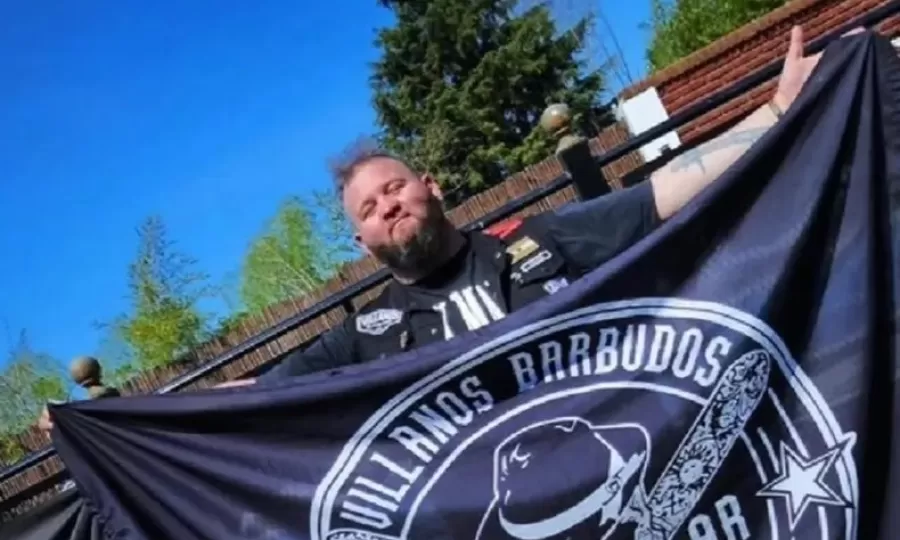 Cuatro delincuentes asesinaron a balazos a un repartidor para robarle la moto