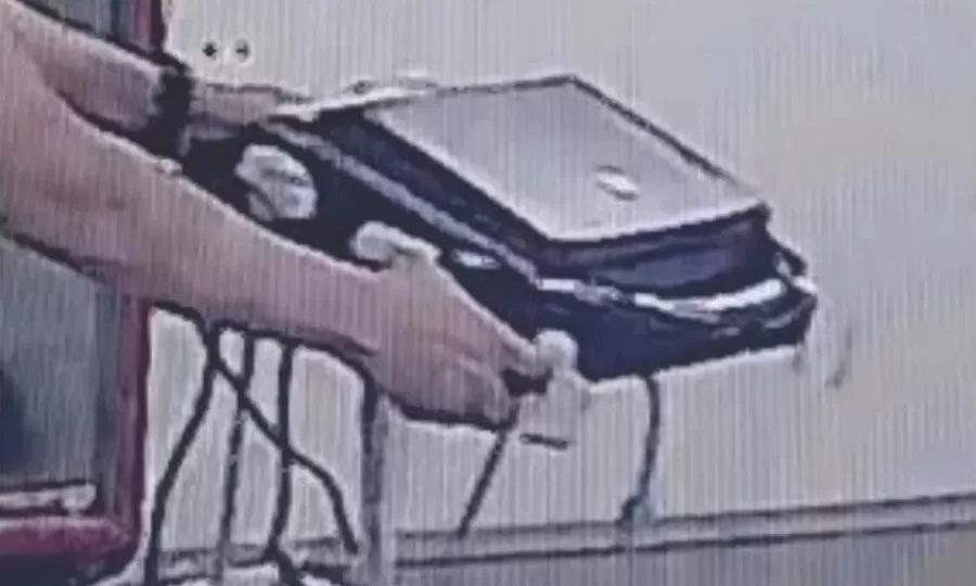 Detuvieron a un médico acusado de robar un ecógrafo de una UPA en Bernal Oeste