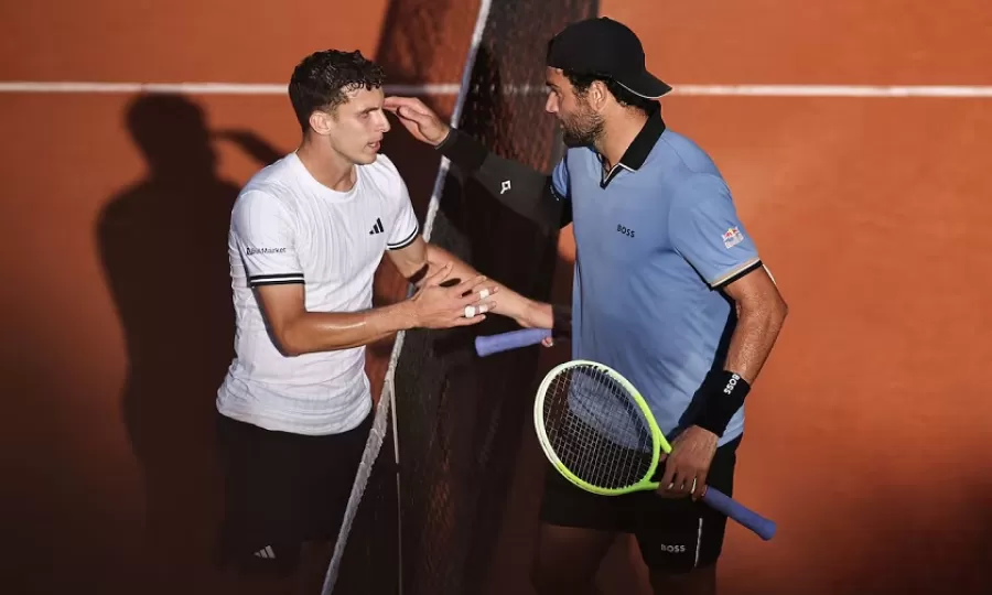 Juan Manuel Cer&uacute;ndolo perdi&oacute; con Berrettini en octavos de final