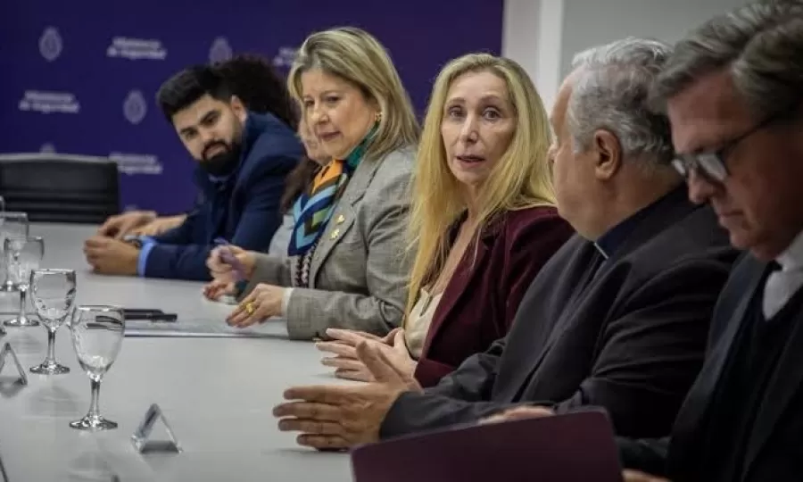 El Gobierno prepara otra reuni&oacute;n con la Iglesia para acercar posiciones por Discapacidad